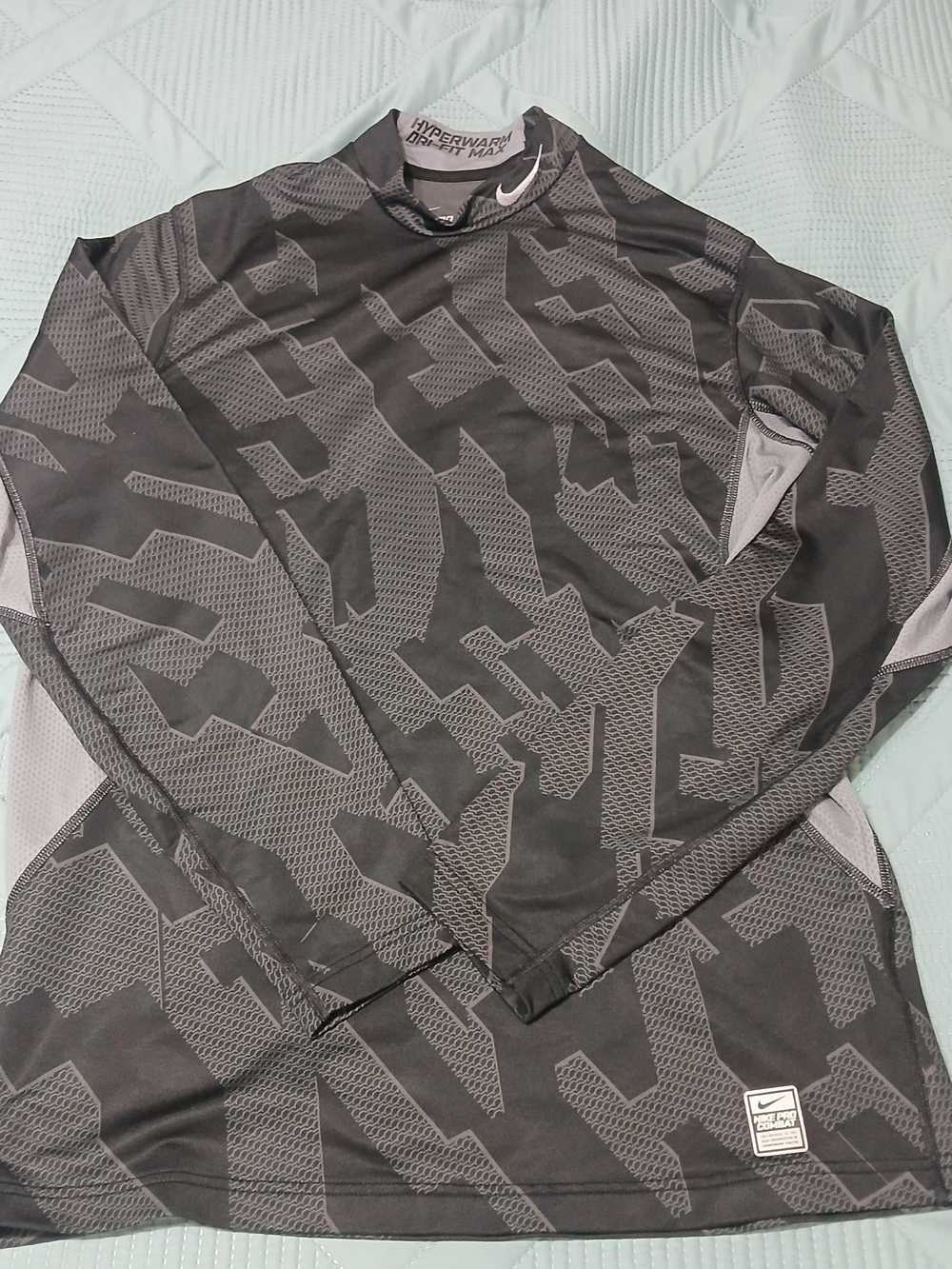 Nike Pro Combat Fitted Sports Athletic Loong Sleeve Jersey Black / Gray Large